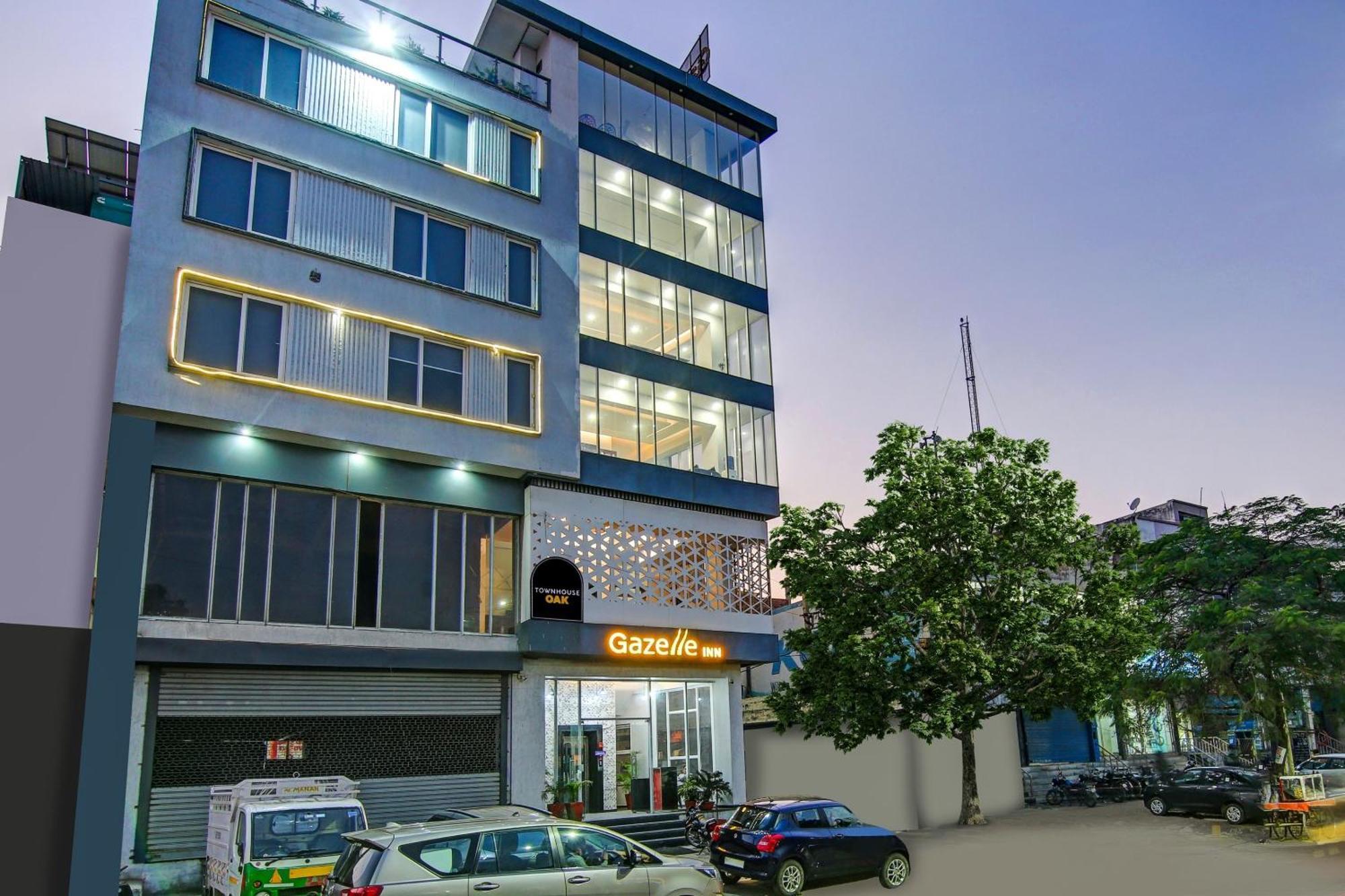 Super Townhouse Geetanjali Inn Гургаон Екстериор снимка