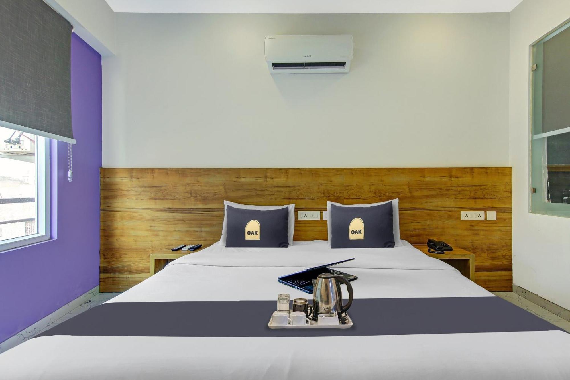 Super Townhouse Geetanjali Inn Гургаон Екстериор снимка